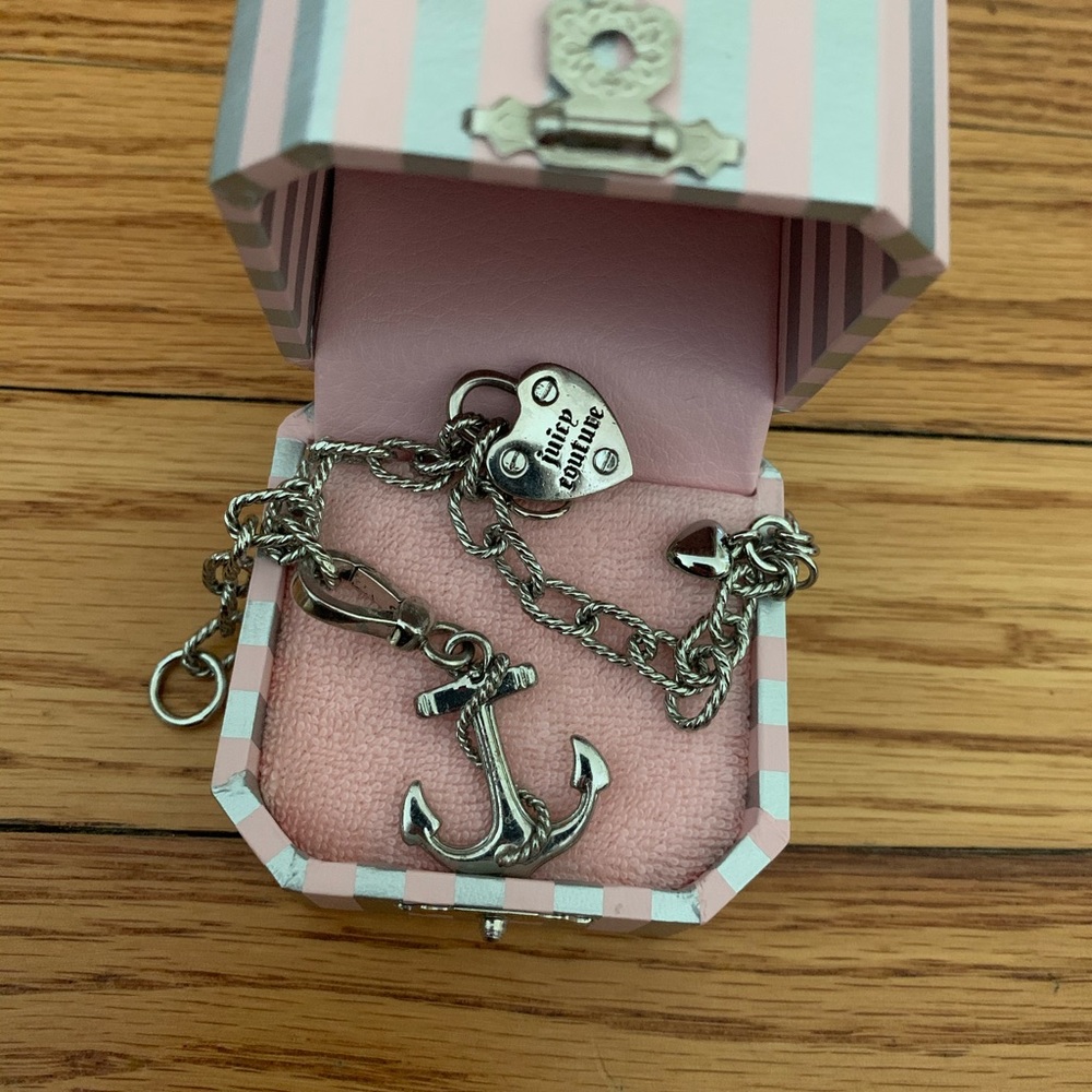 JUICY COUTURE SILVER CHARM BRACELET